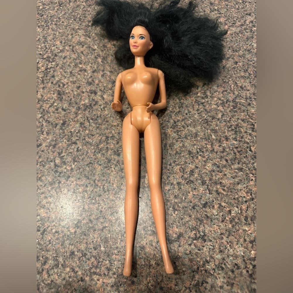 Barbie‎ All American Kira 90s Doll